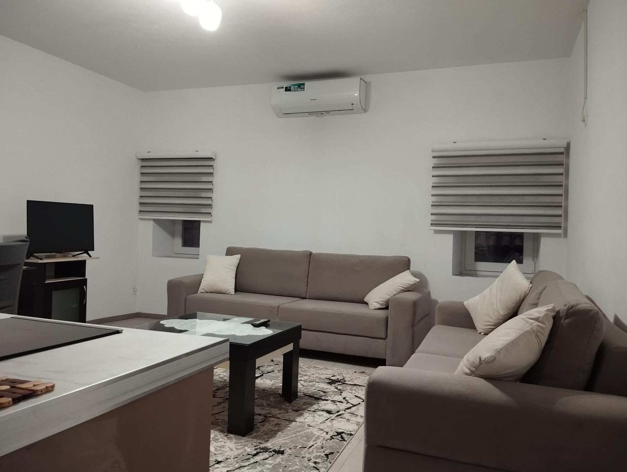 Erteo Guest House Pogradec Exterior foto